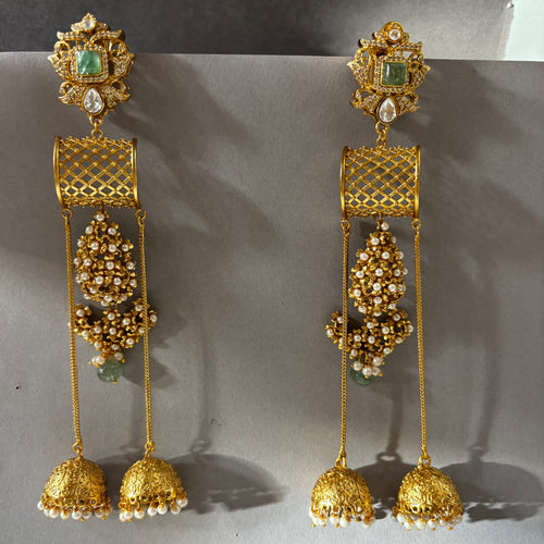 ANVI EARRING