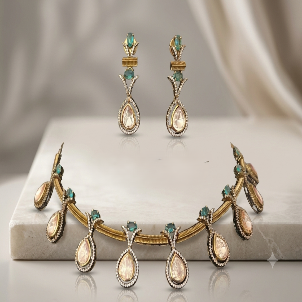 CHANDRAKALA NECKLACE