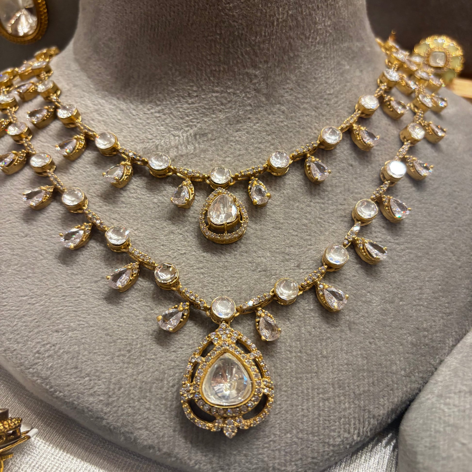 Maharani Necklace Set