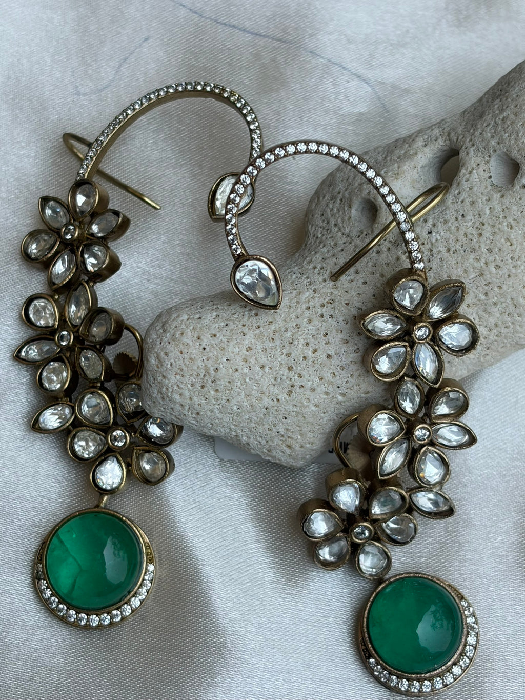 Aryashree Earring