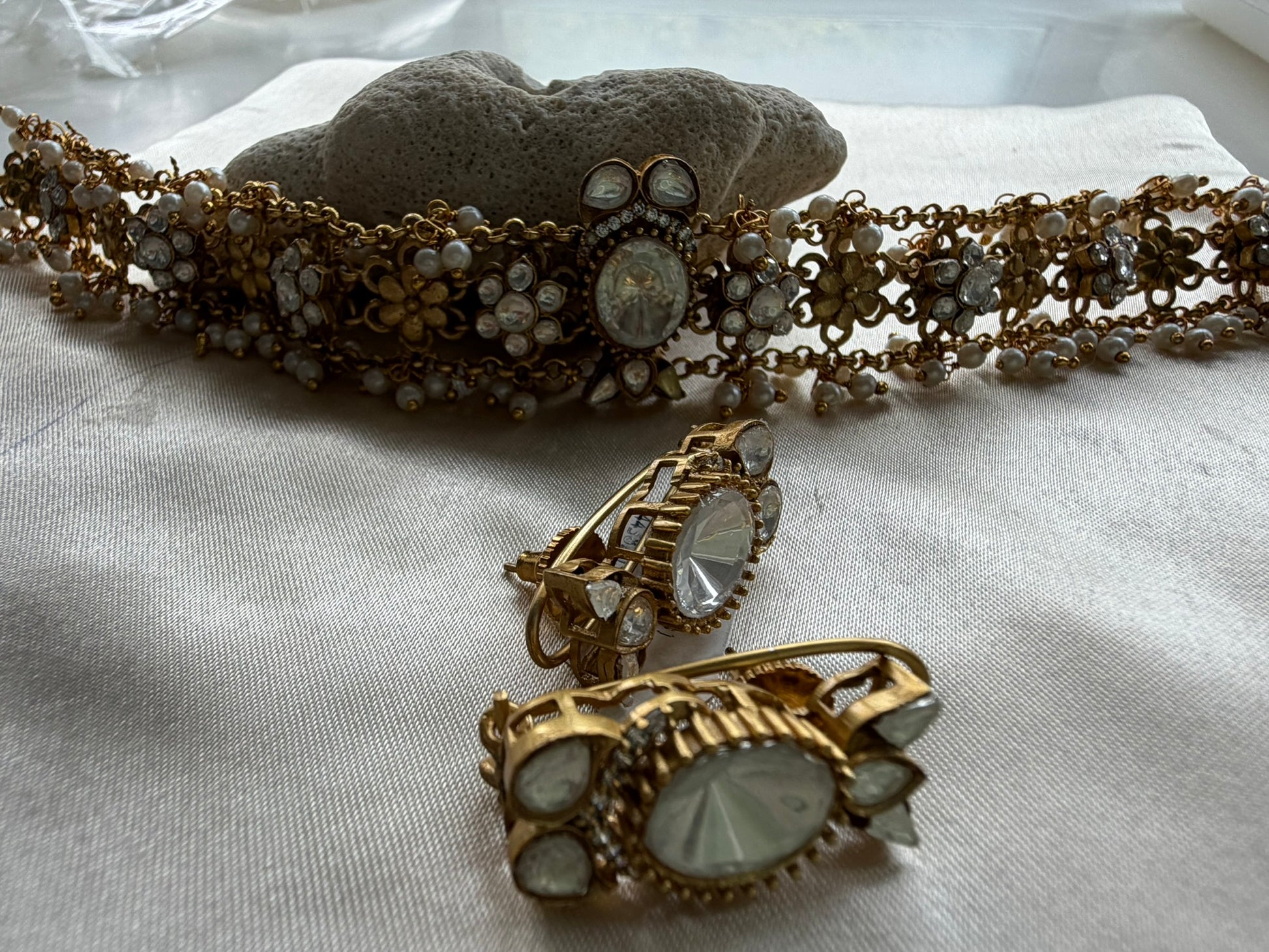 SUVARNA NECKLACE