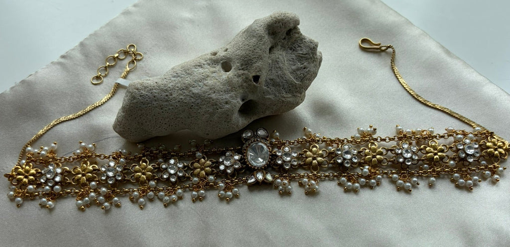 SUVARNA NECKLACE