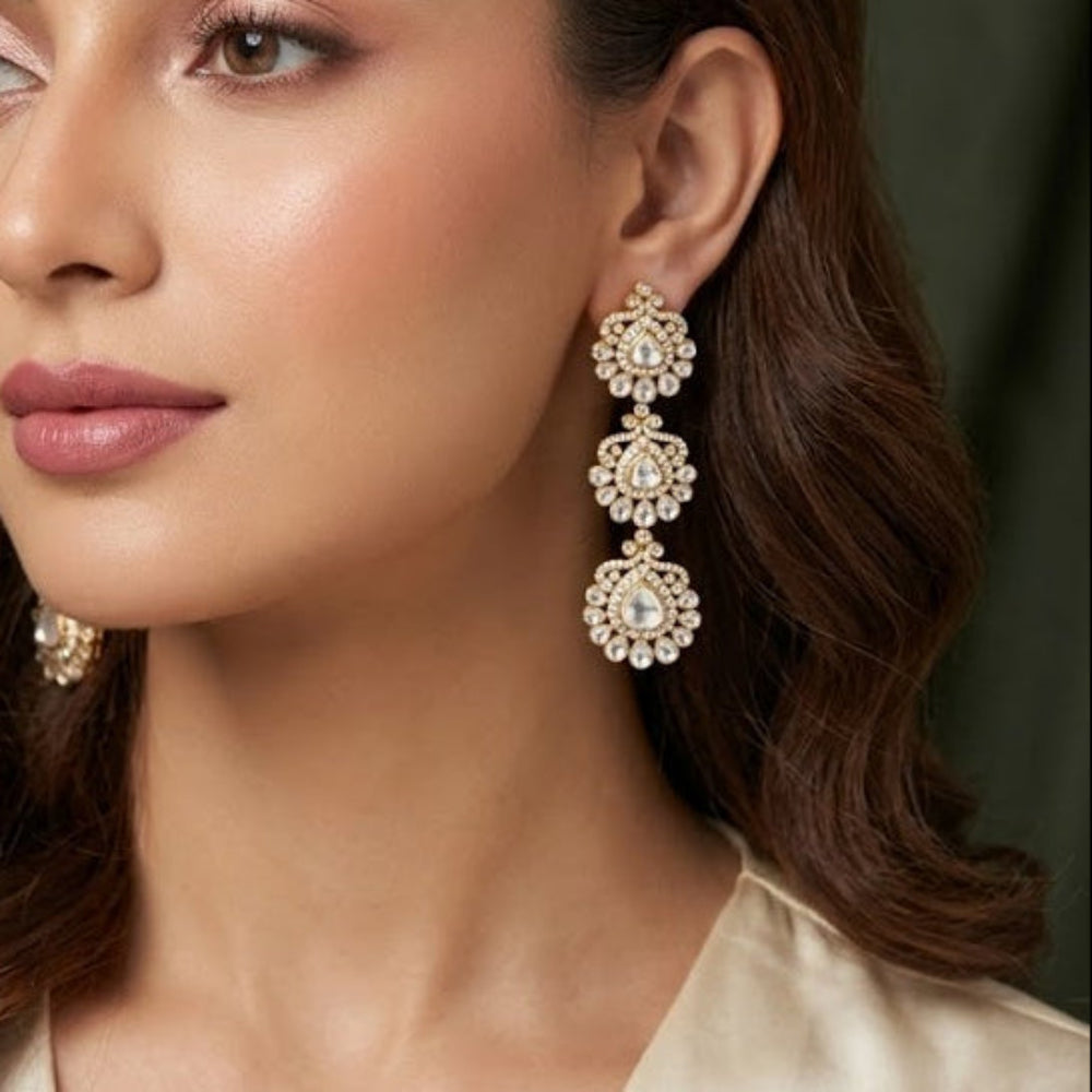 MEHAK EARRING