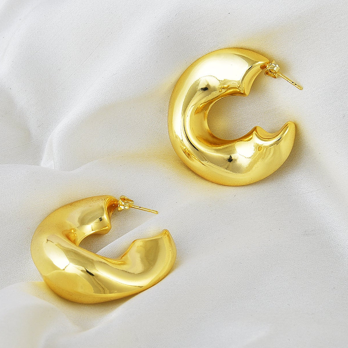 Curve wave Earring