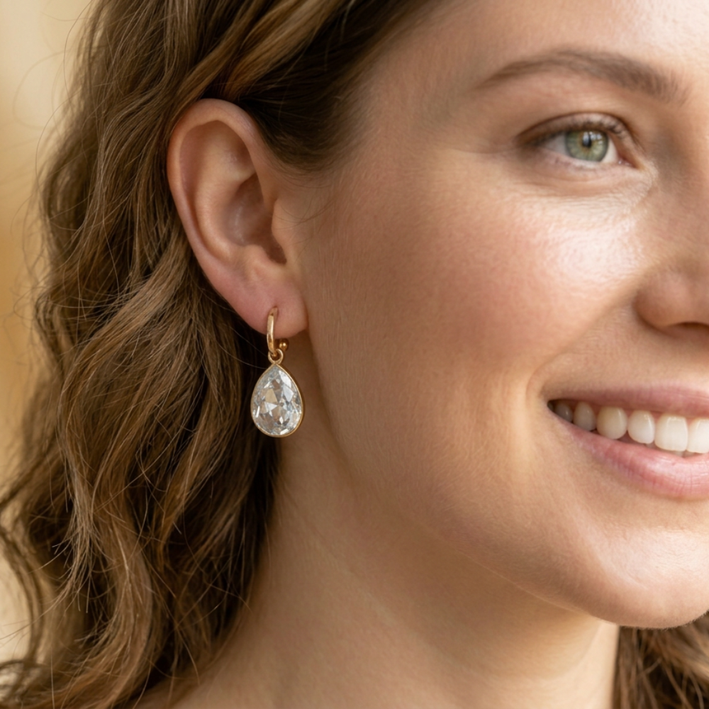 CLARITY EARRING