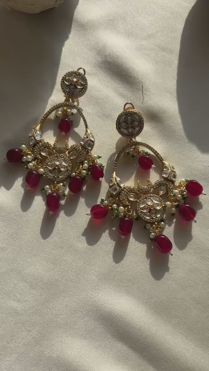 Motiraj Earring