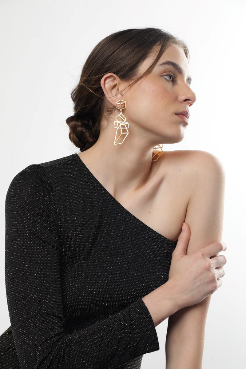 Achieve Modern Chic with Merald Curio's Distinctive Pyramid Earring - PYRAMID - Merald Curio