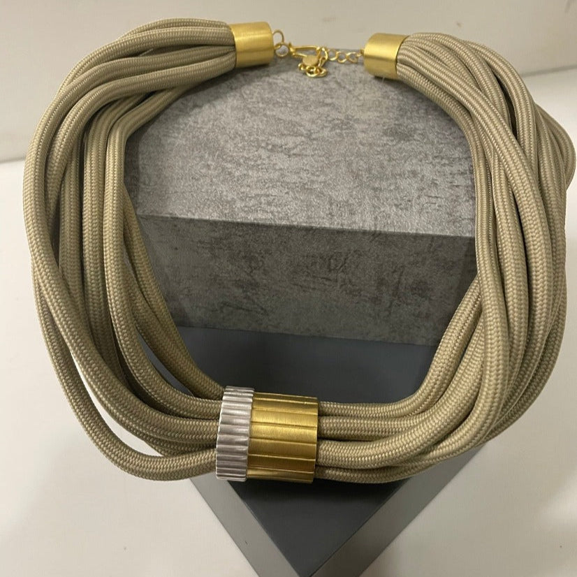 Adjustable Chain-Style Necklace: Necklace Impression - IMPRESSION - Merald Curio