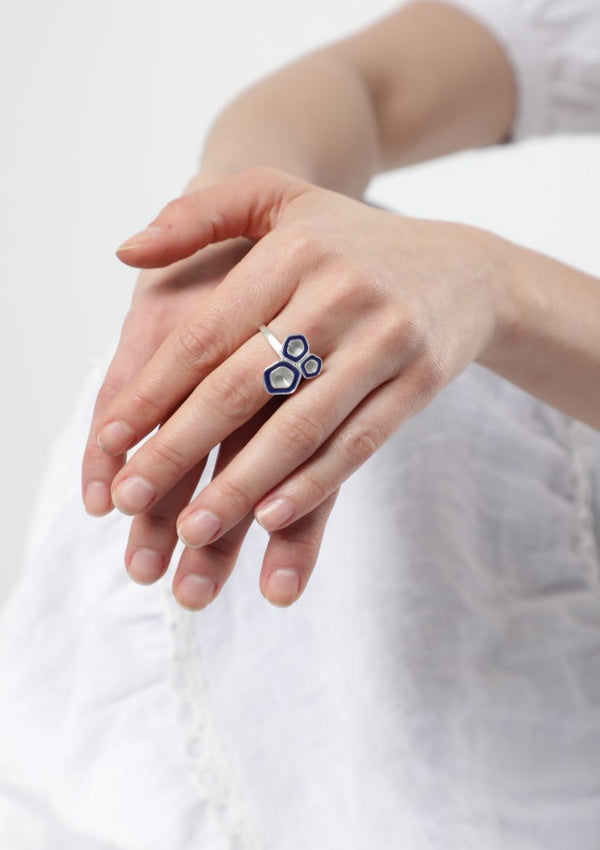 ILLUSION RING